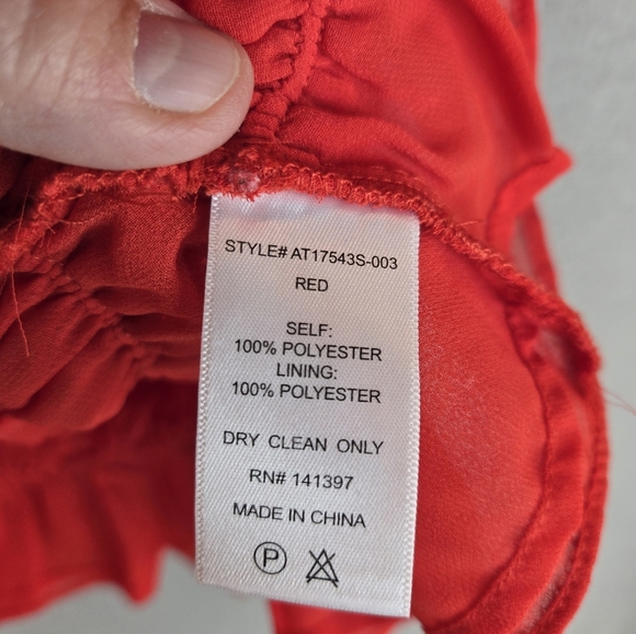 Astr The Label Womens Shirred Crop Tank Top Sz M Chiffon Red Stretch Comfort - Picture 6 of 11